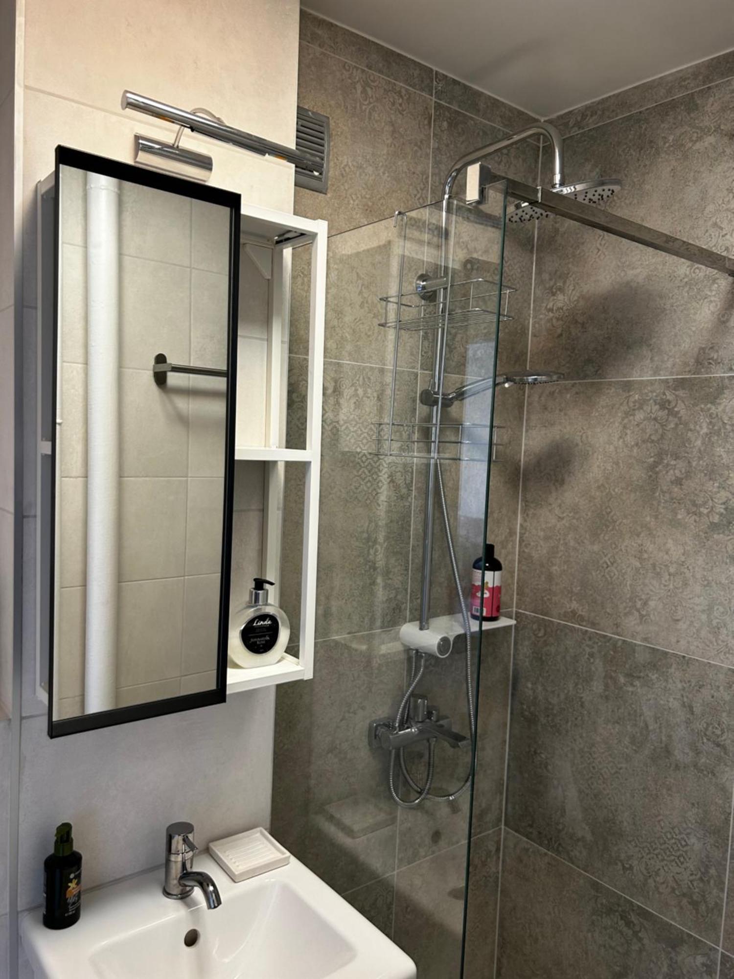 Sky Apartment Comfy Suite Pereca Varsó Kültér fotó
